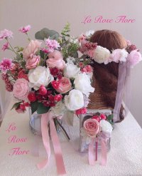 ユーカリとバラと小花のクラッチブーケ＆花冠のセット